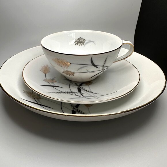Bel-Air China Golden Grain Tea Cup Saucer Plate Trio Wheat Design Gold Trim Vint - Picture 5 of 8